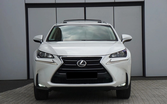 Lexus NX cena 113900 przebieg: 121500, rok produkcji 2016 z Kamień Pomorski małe 121